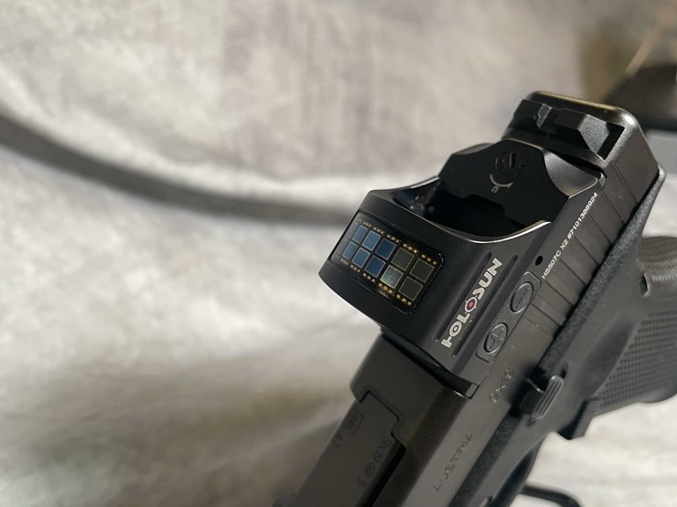 #4562-•-glock-19-gen-5-9mm-luger-semi-auto-pistol,-sn:-cdyz003-image-23