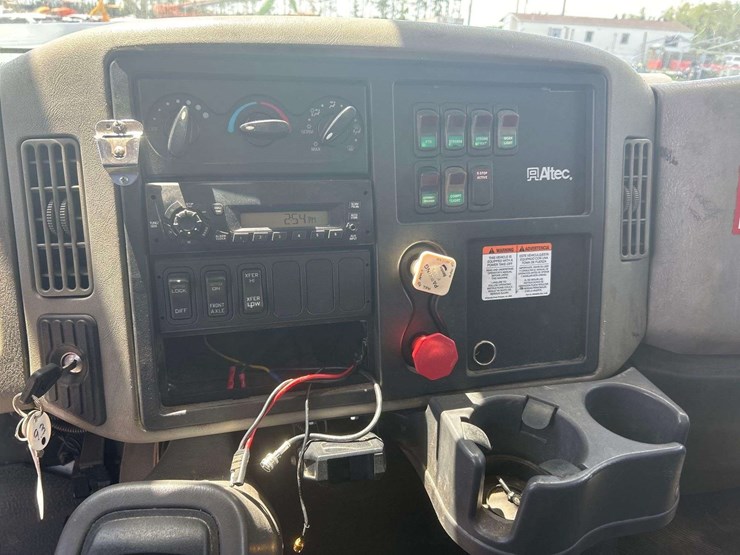 2013-international-workstar-7400-image-18