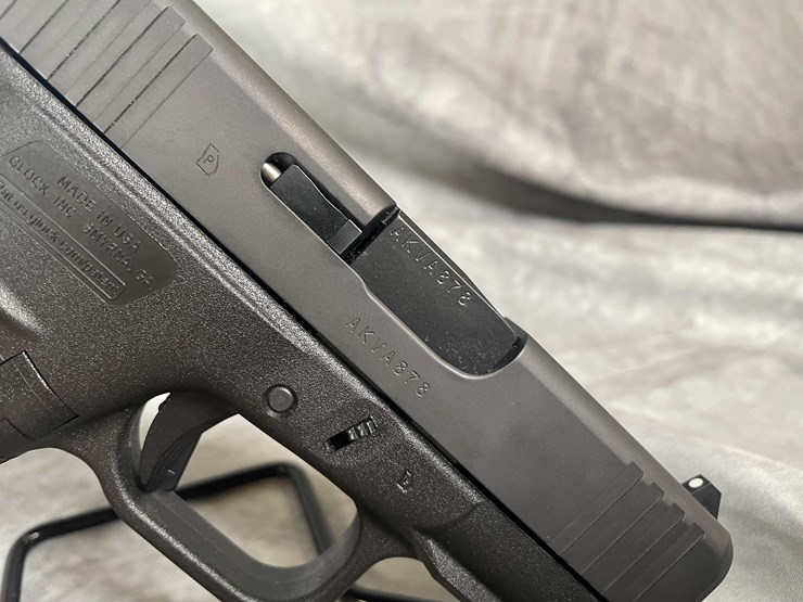 #4560-•-glock-model-43x-9mm-luger-pistol,-sn:-akva878-image-10