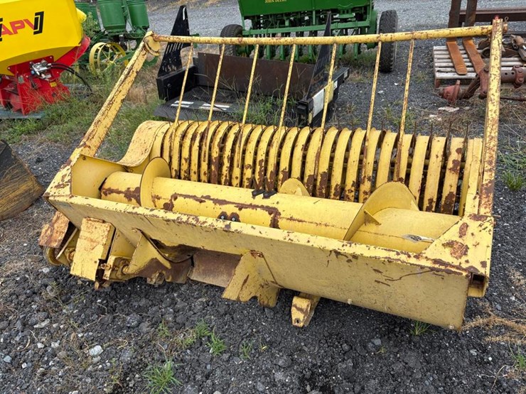 new-holland-77-image-1