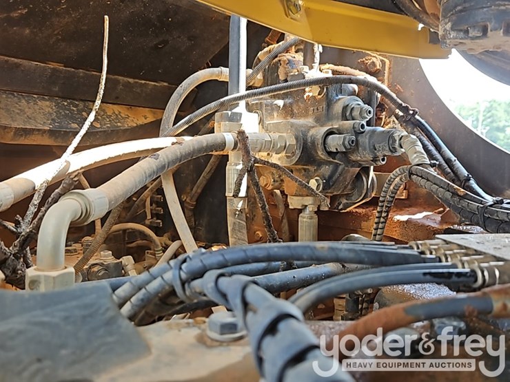 komatsu-wa380-image-56