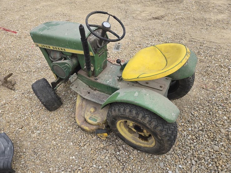 john-deere-110-image-2