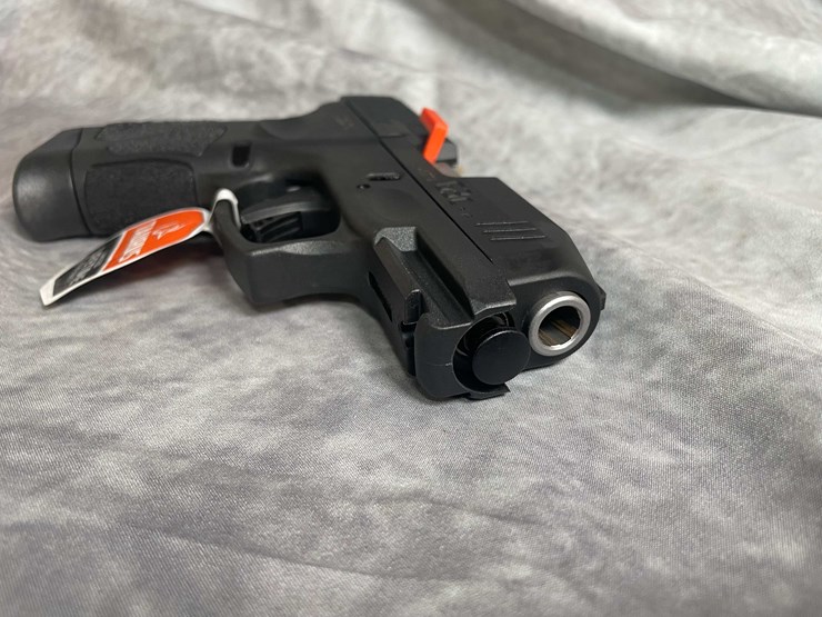 #4554-•-taurus-g3c-9mm-luger-semi-auto-pistol,-sn:-agd148570-image-4