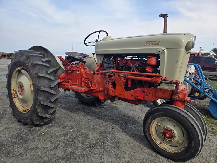 ford-900-image-4