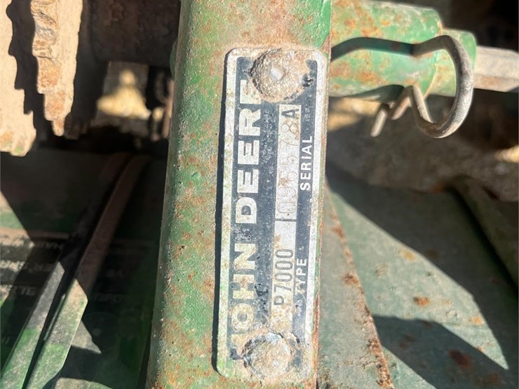 john-deere-7000-image-5