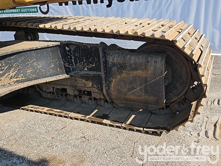 2019-caterpillar-336-image-19