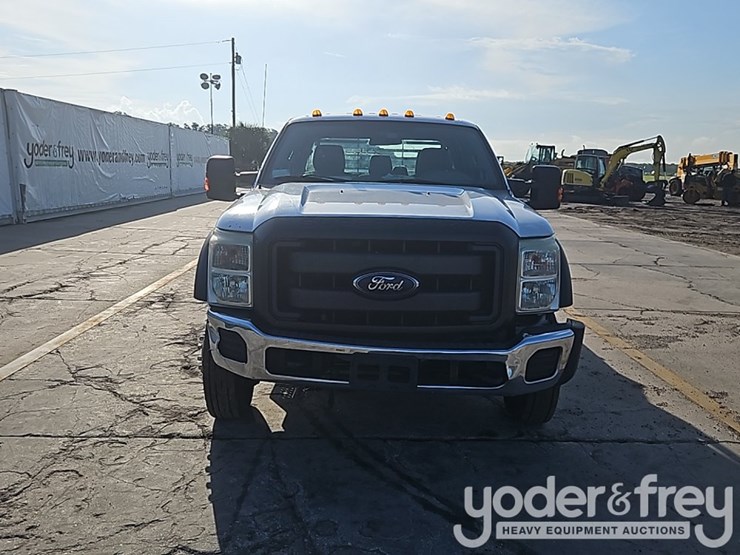 2016-ford-f550-image-10