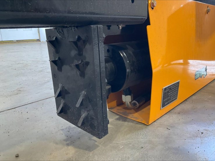 #1410-•-unused-future-skid-steer-log-splitter-image-5