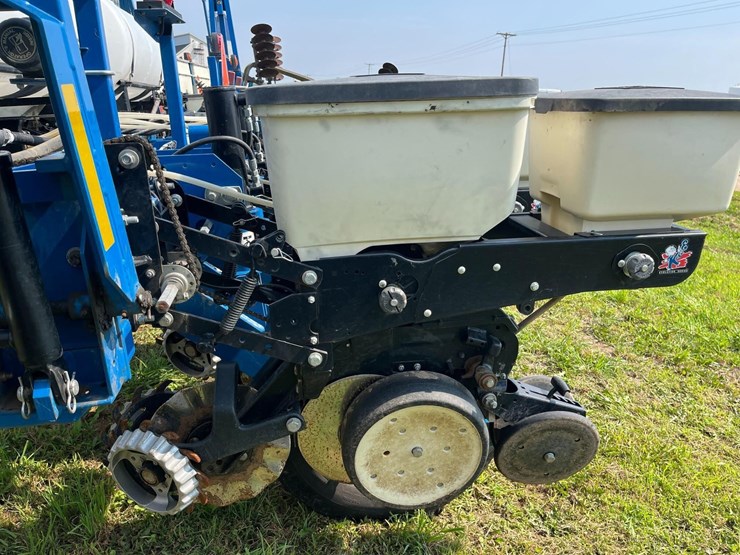 kinze-3000-image-9
