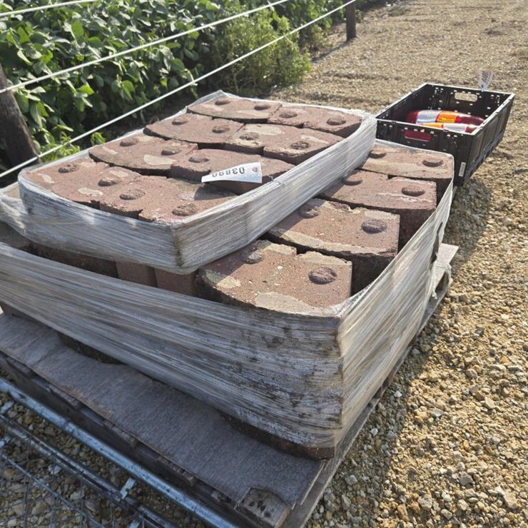 #3890 • (55) 3-1/2" X 11-1/2" LANDSCAPE RETAINING BLOCKS