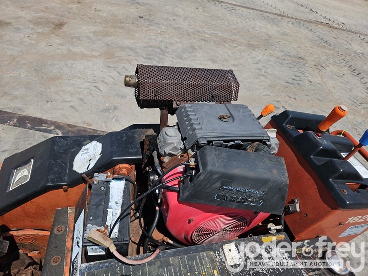 ditch-witch-1820he-image-13