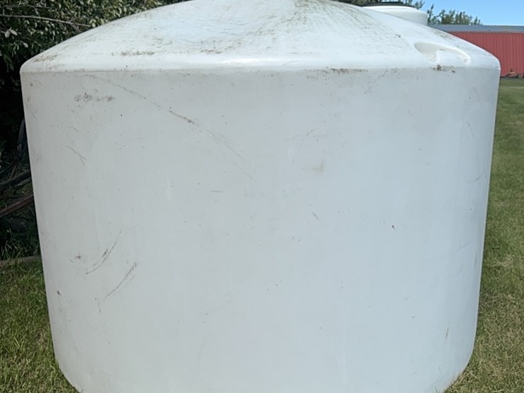 1550-gallon-water-tank-image-4