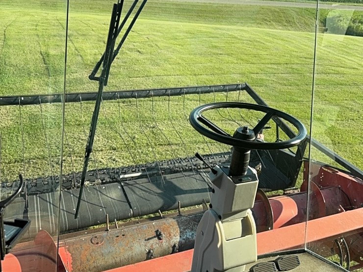 massey-ferguson-8780-image-40