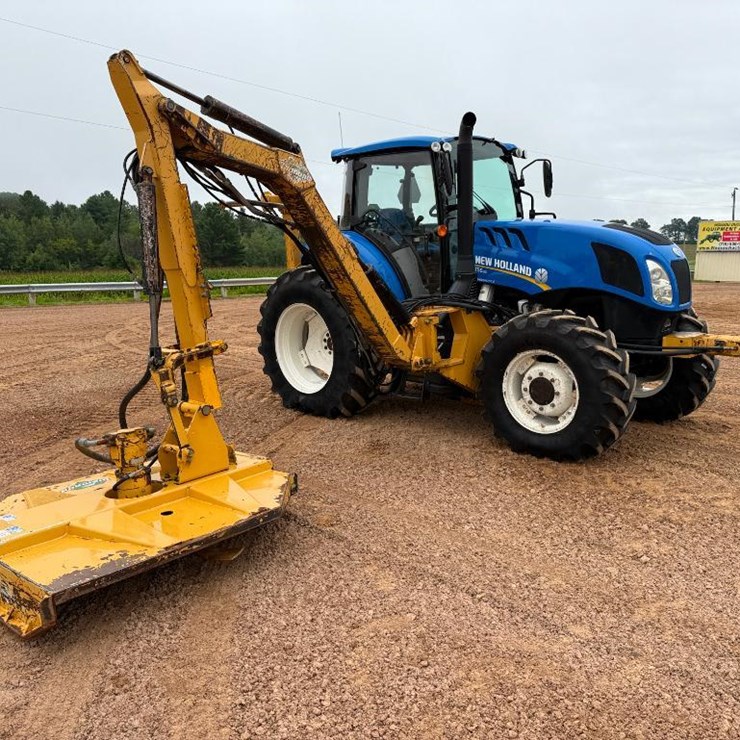 2016 NEW HOLLAND TS6.110