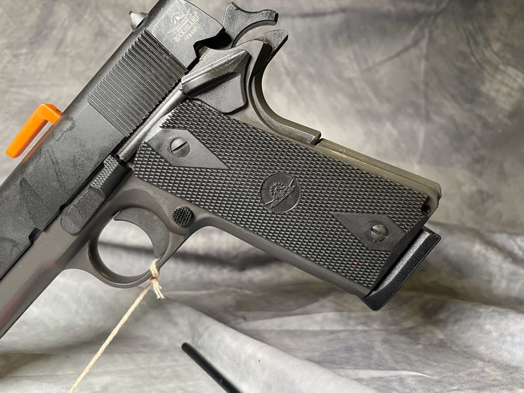 #4533-•-rock-island-arms-m1911-a1-fs-45-auto-pistol,-sn:-ria2847189-image-20