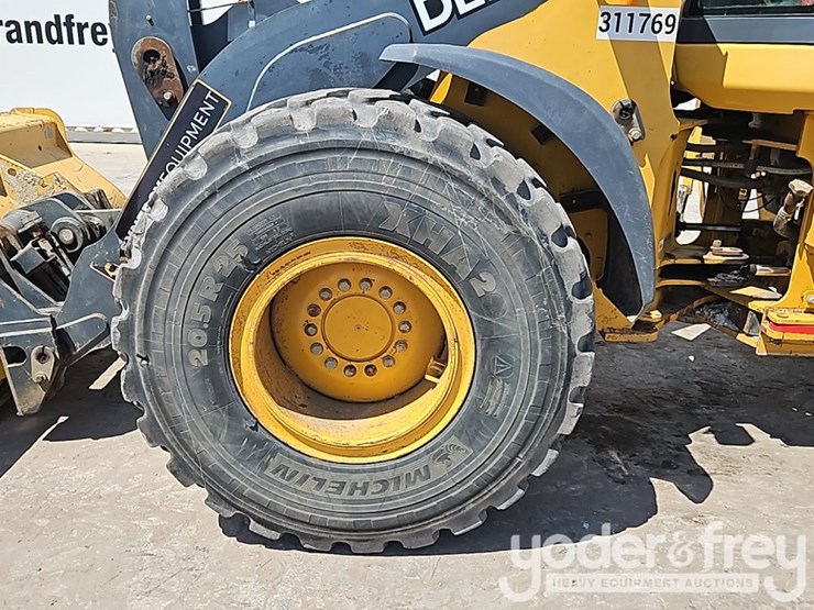 2019-deere-544l-image-18