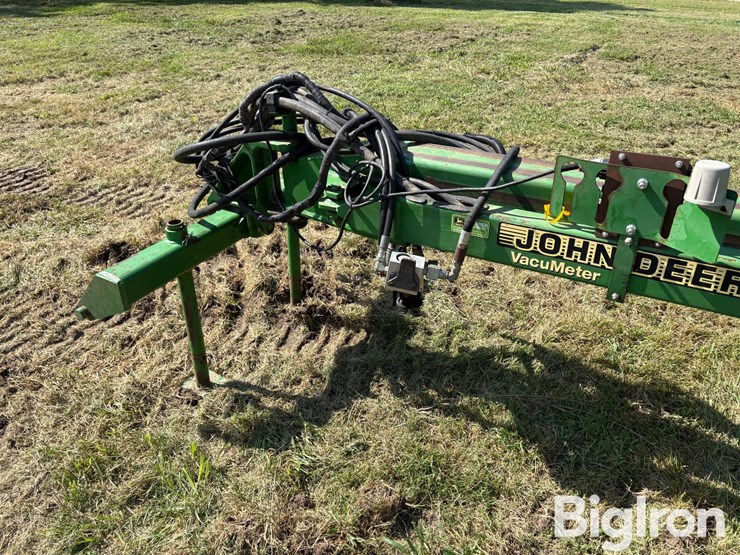 john-deere-1770-image-12
