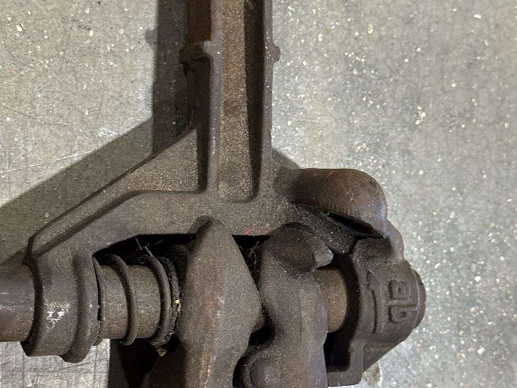 cable-cutters-and-“dead-easy”-tire-pump-image-7