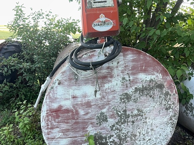 1000-gallon-fuel-tank-with-pump-image-3