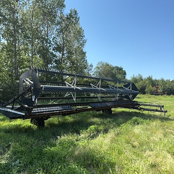 25’ Premier swather, finger reel