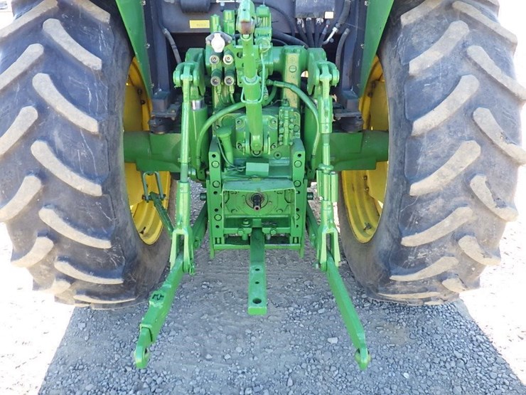 john-deere-6415-image-11