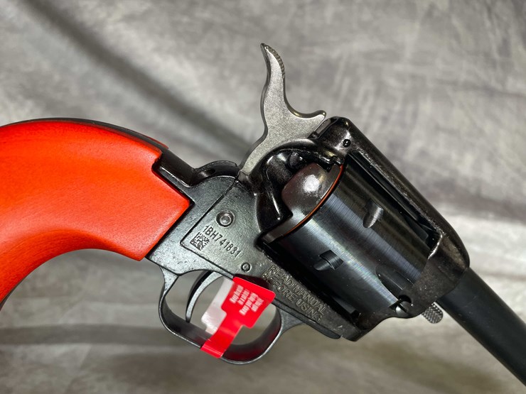 #4547-•-heritage-barkeep-22lr-revolver,-sn:-1bh741831-image-7