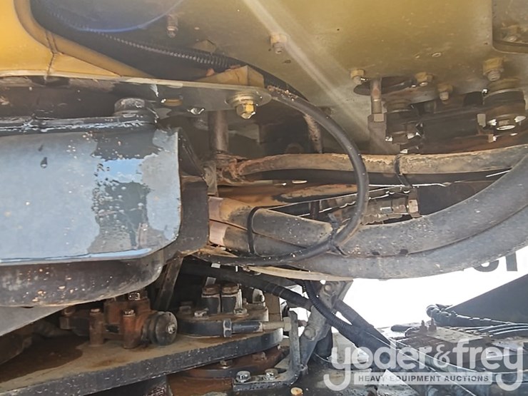 komatsu-wa380-image-39