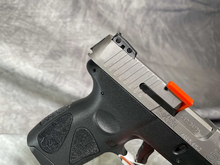 #4538-•-taurus-g2c-40-s&w-pistol,-sn:-agc106105-image-8