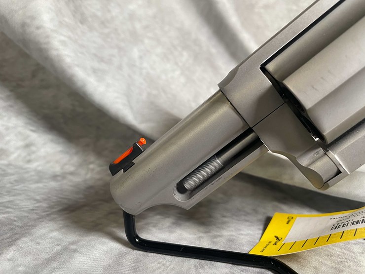 #4565-•-taurus-judge-45-colt-revolver,-sn:-agj393597-image-12