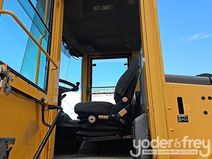 2005-volvo-l90e-image-22
