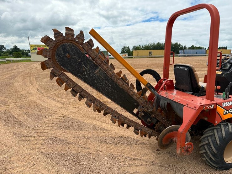 2017-ditch-witch-rt45-image-20