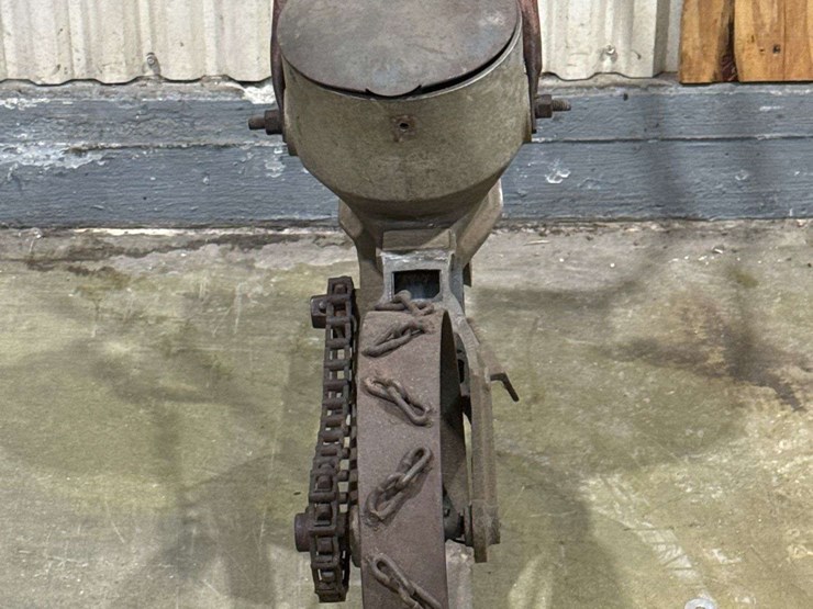 (2)-walk-behind/push-planters-image-9