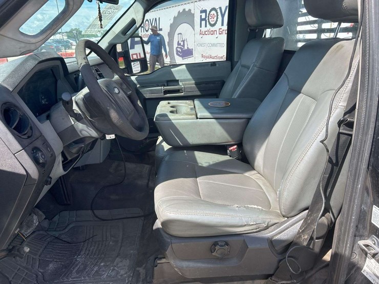 2012-ford-f350-image-12