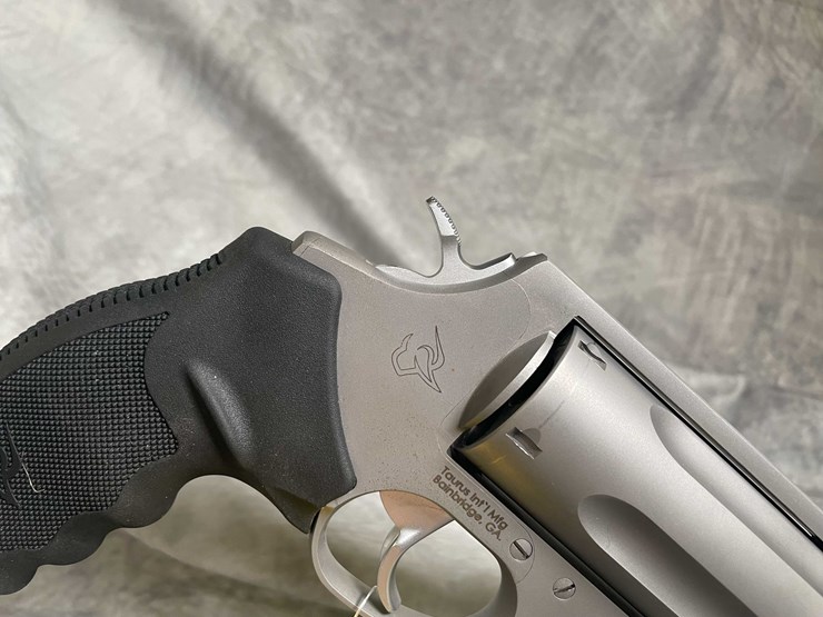 #4565-•-taurus-judge-45-colt-revolver,-sn:-agj393597-image-6