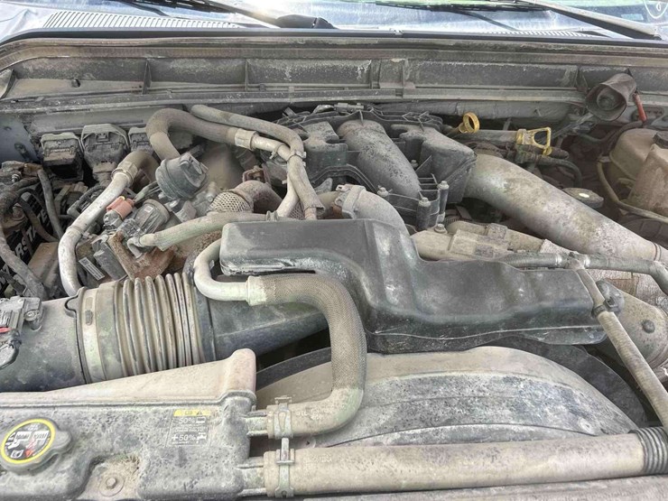 2011-ford-f350-image-10