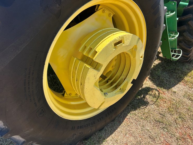 john-deere-6140d-image-25