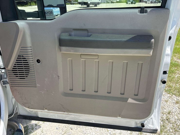 2008-ford-f450-image-15
