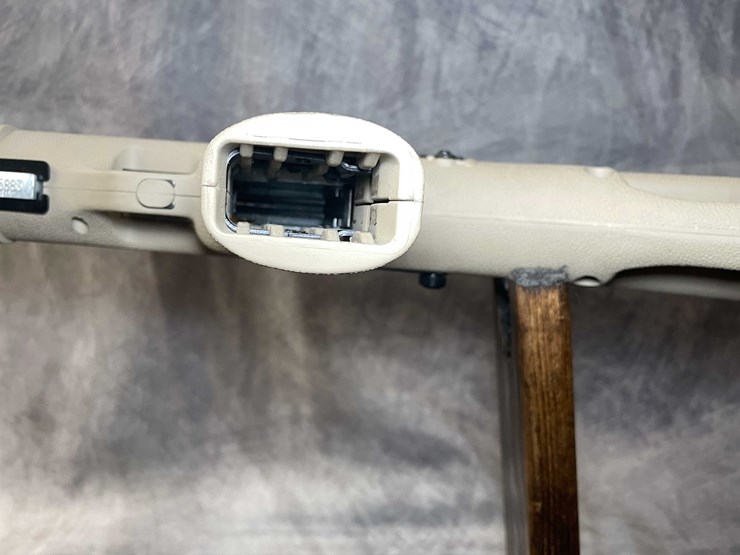 #4600-•-hipoint-4594-carbine-45-auto-semi-auto-rifle,-sn:-r125883-image-16