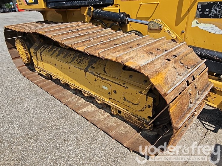 2018-caterpillar-d5k2-lgp-image-12