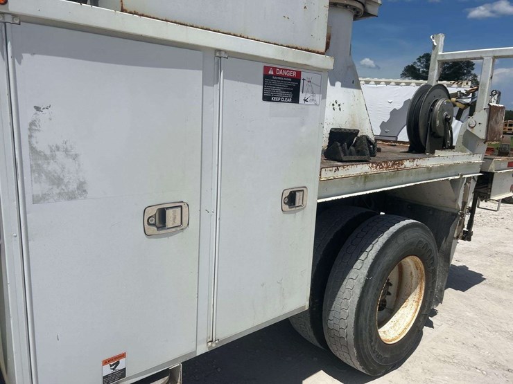 2013-international-workstar-7400-image-22