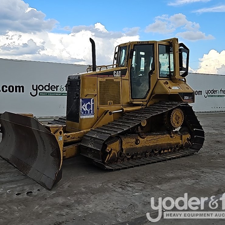 2005 CATERPILLAR D5N