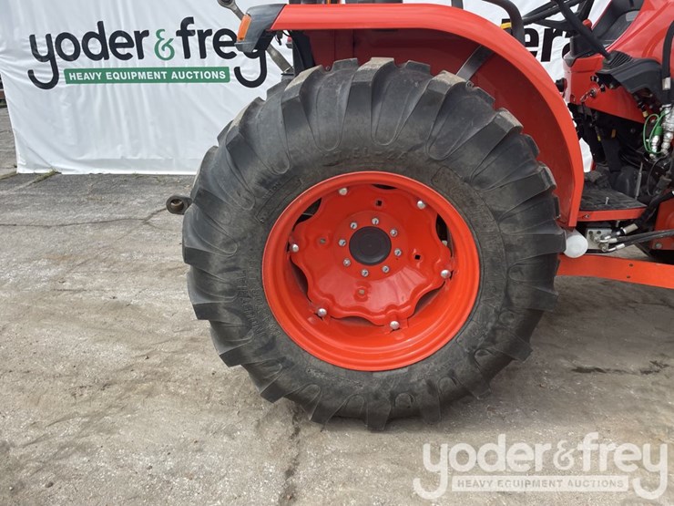 2020-kubota-mx5400hst-image-14