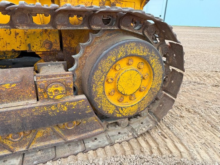 deere-450c-image-11