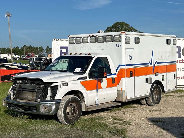 2016-ford-f350-image-1