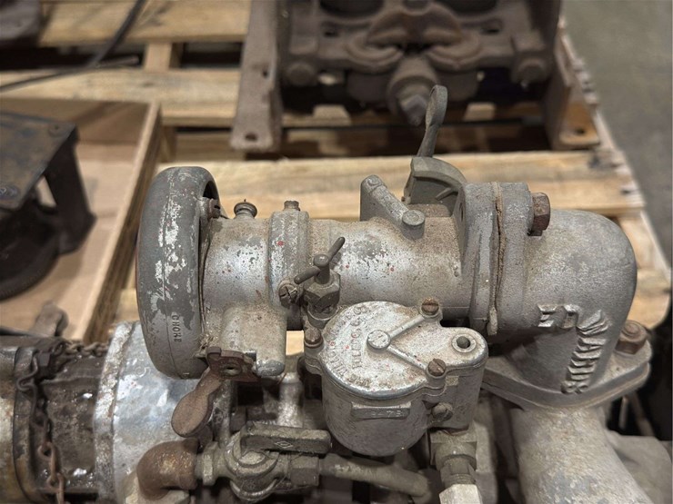 edwards-model-85-brass-gear-drive-water-pump.-image-6