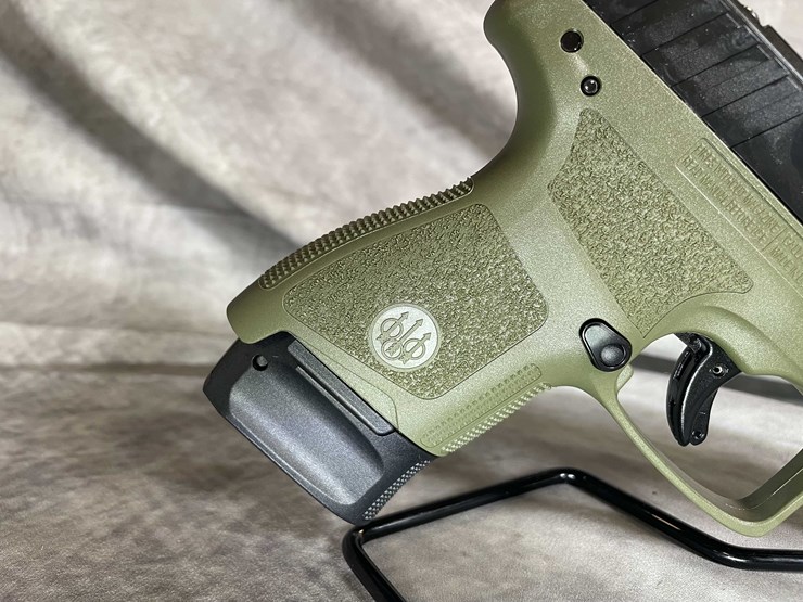 #4550-•-beretta-apx-a1-carry-9mm-luger-pistol,-sn:-axc150907-image-6