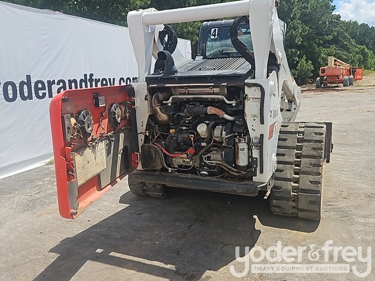 2023-bobcat-t870-image-15
