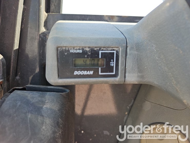 2019-doosan-dx85r-3-image-40