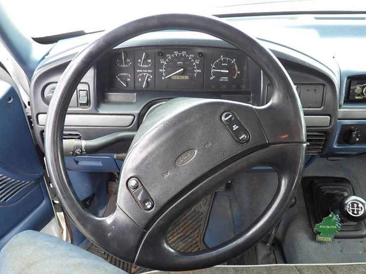 1995-ford-f350-image-19