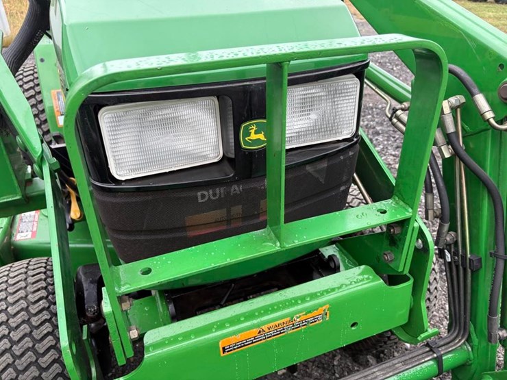 2004-john-deere-4010-image-26